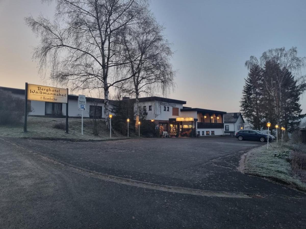 Berghotel Waidmannsheil Battenberg  Zewnętrze zdjęcie