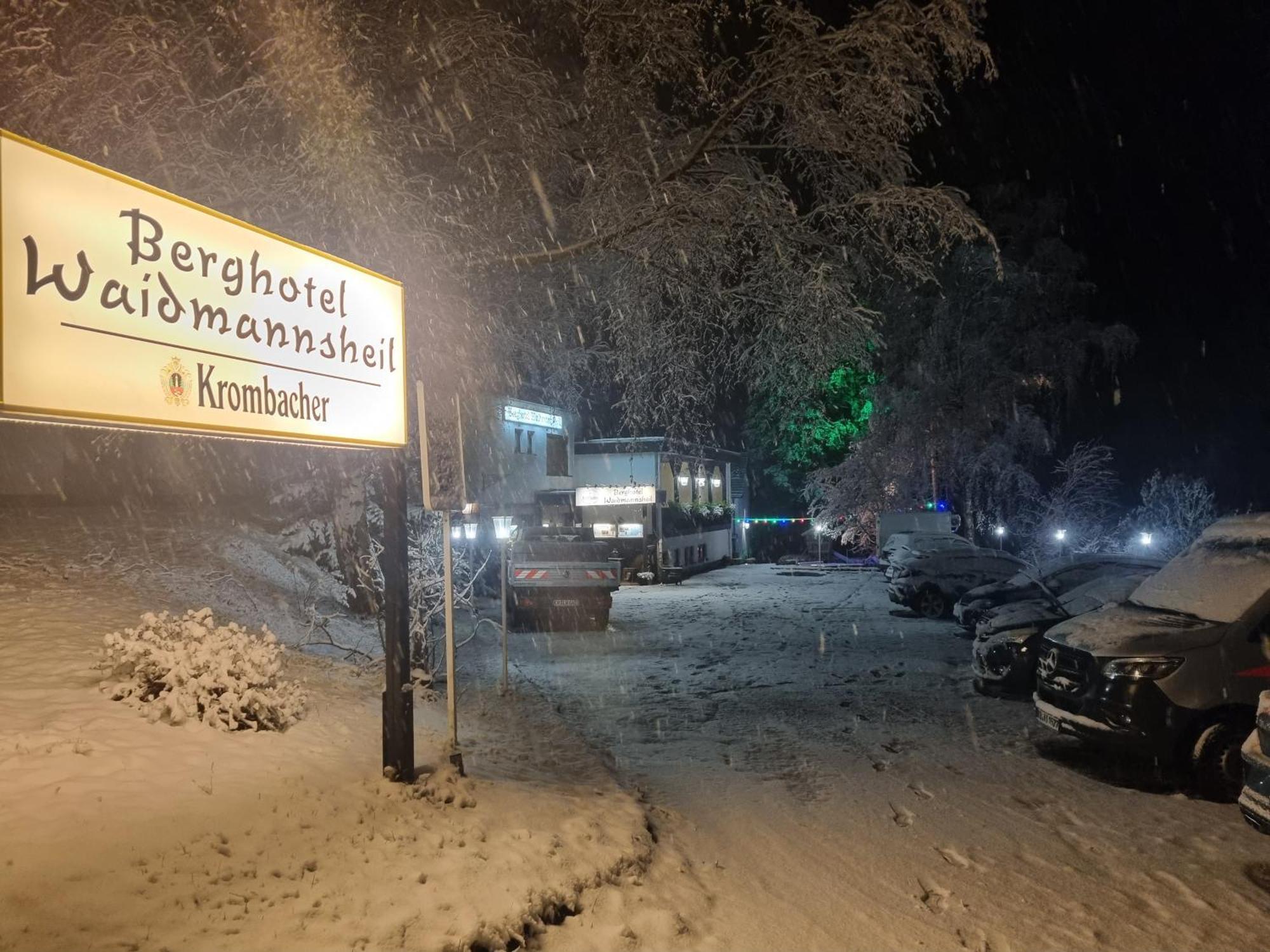 Berghotel Waidmannsheil Battenberg  Zewnętrze zdjęcie